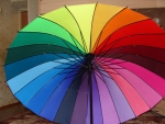 Любимая хотелка - радужный зонт!