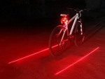 Фонарь задний на велосипед, с лазером